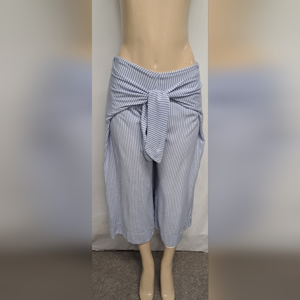 Styler + Madison M Cropped Capri Pants Nautical Striped Lined  Wide Leg